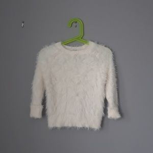 White fluffy toddler H&M sweater - size 2-4yo